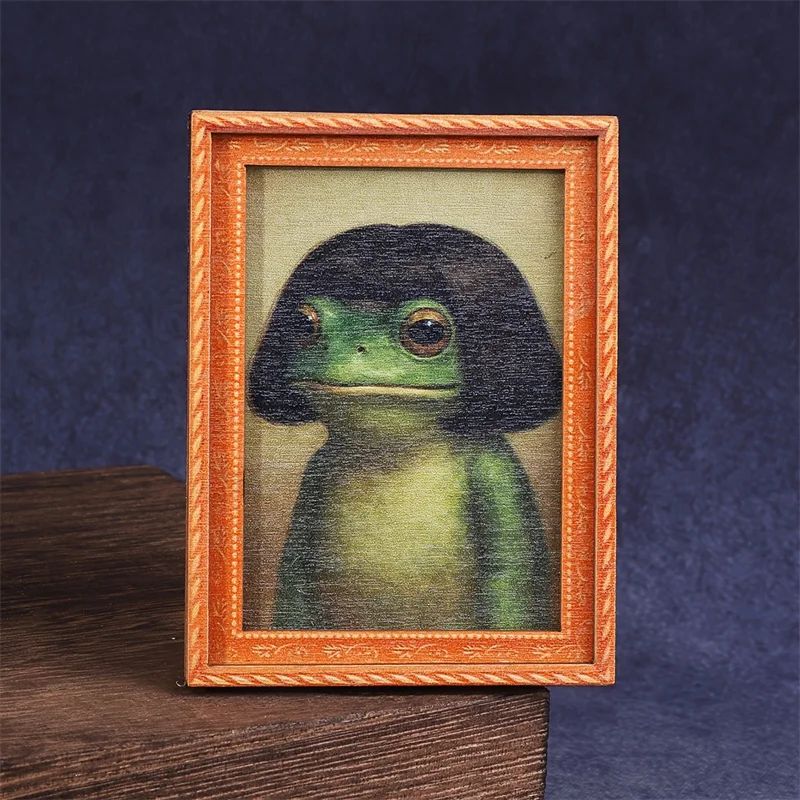 إطار صور خشبي صغير على شكل ضفد - مراجعة Engraved Wood Frame وسعره
