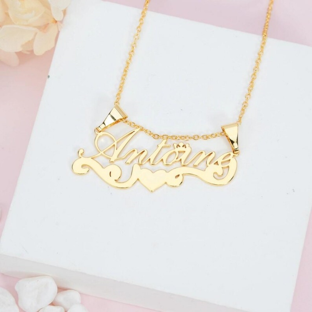 قلادة لي تشي المخصصة من الفولا - مراجعة Name Necklace Custom وسعره